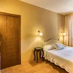 Mas La Ginesta Kır Evi *