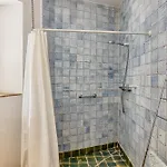 Mas La Ginesta Kır Evi *